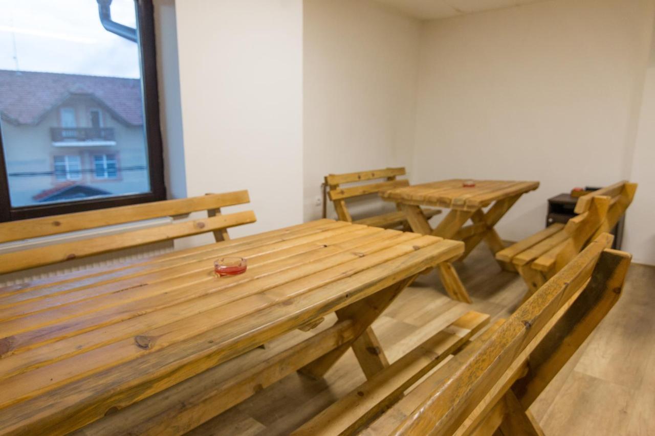 Aparthotel Viktorijini Konaci Kremna Esterno foto