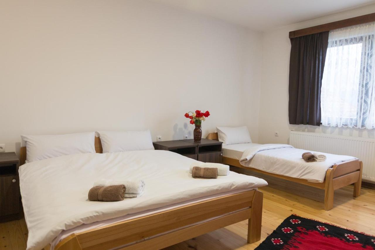 Aparthotel Viktorijini Konaci Kremna Esterno foto